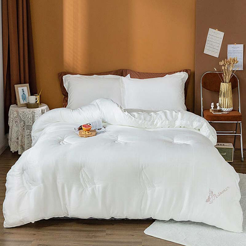 Made In China Spa Hotel Polyester Blend Duvet Quilt Comfortable For Winter