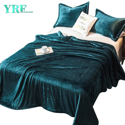 Very Soft Plush Polyester High warmth blankets For Gifts